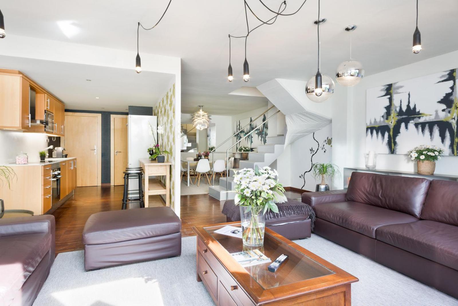 My Space Emirates - Modern Duplex With Private Garden And Swimming Pool Appartamento *