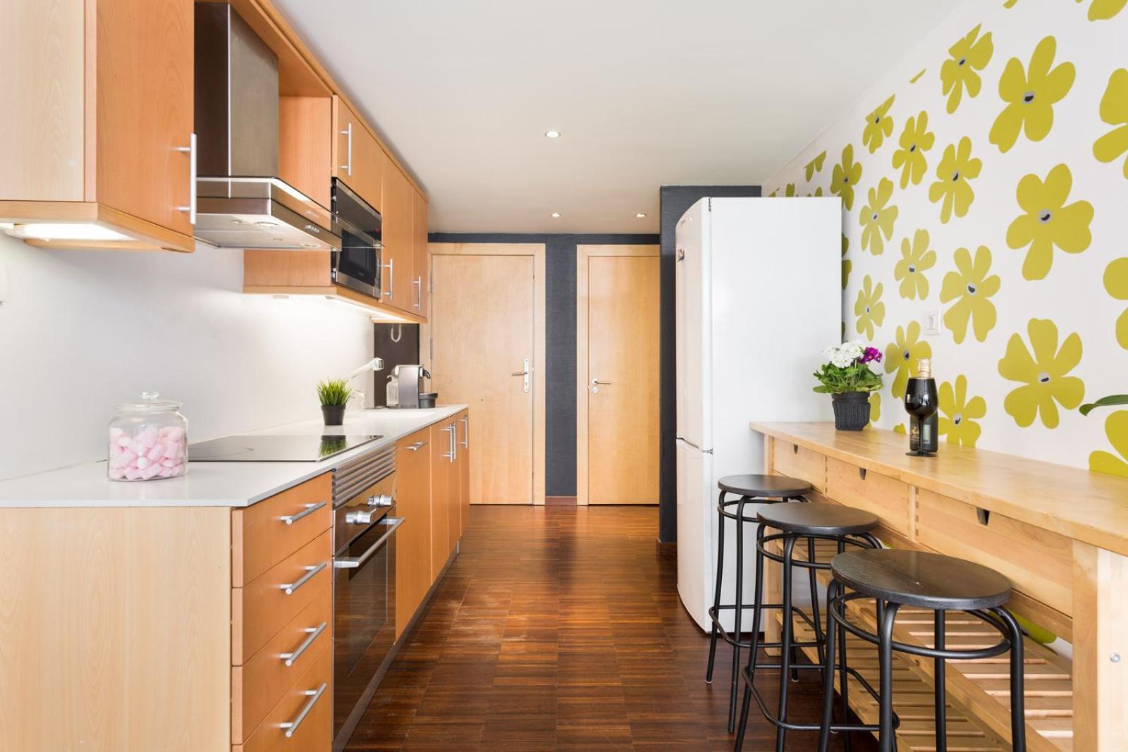 My Space Emirates - Modern Duplex With Private Garden And Swimming Pool Barcellona