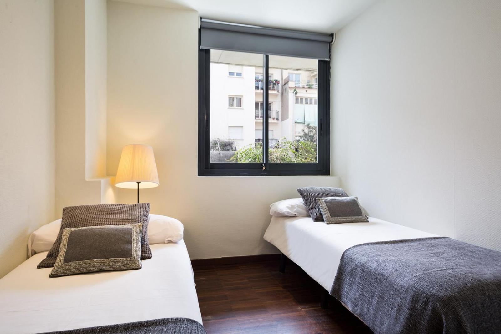 Appartamento My Space Emirates - Modern Duplex With Private Garden And Swimming Pool *